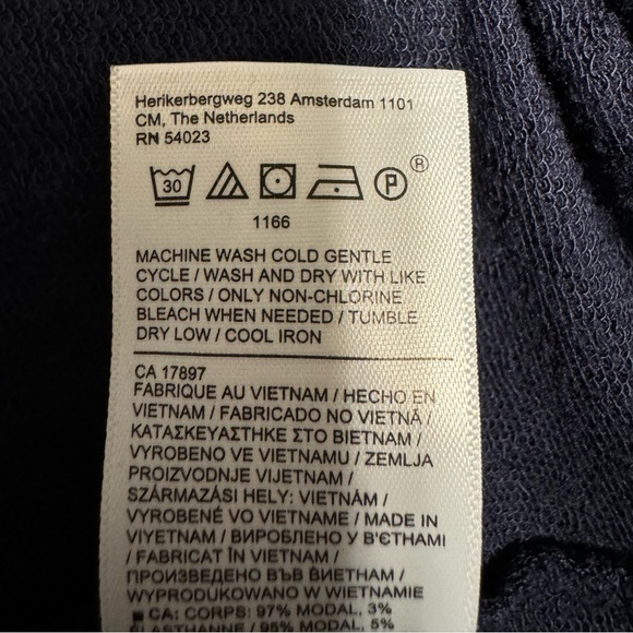 Athleta Studio Barre Sweatshirt Medium Long Sleeve Top Blue Off The Shoulder - Picture 8 of 8